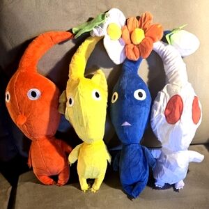 Pikmin Plush Set - Yellow Blue White and Orange Pikmin Plushies